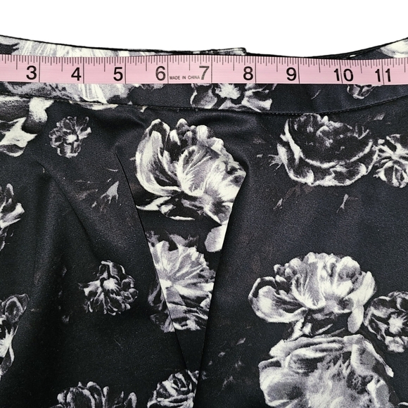 Prabal Gurung for Target Black Floral Skater Skirt NWT Pleated Sz 2 - Picture 8 of 13